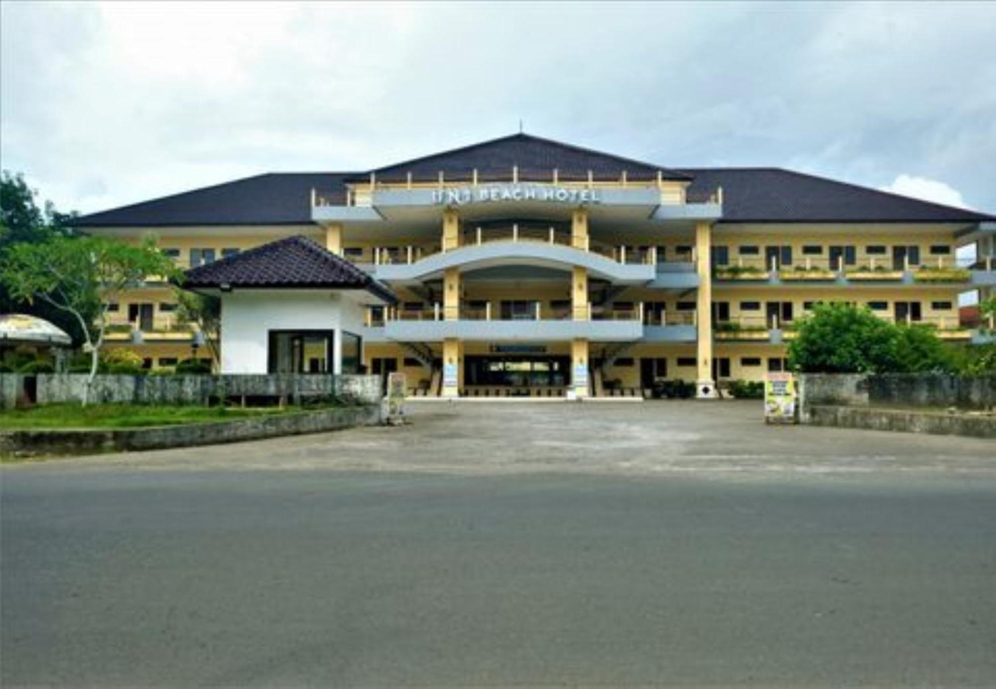 Uni Beach Hotel Pangandaran Exterior foto